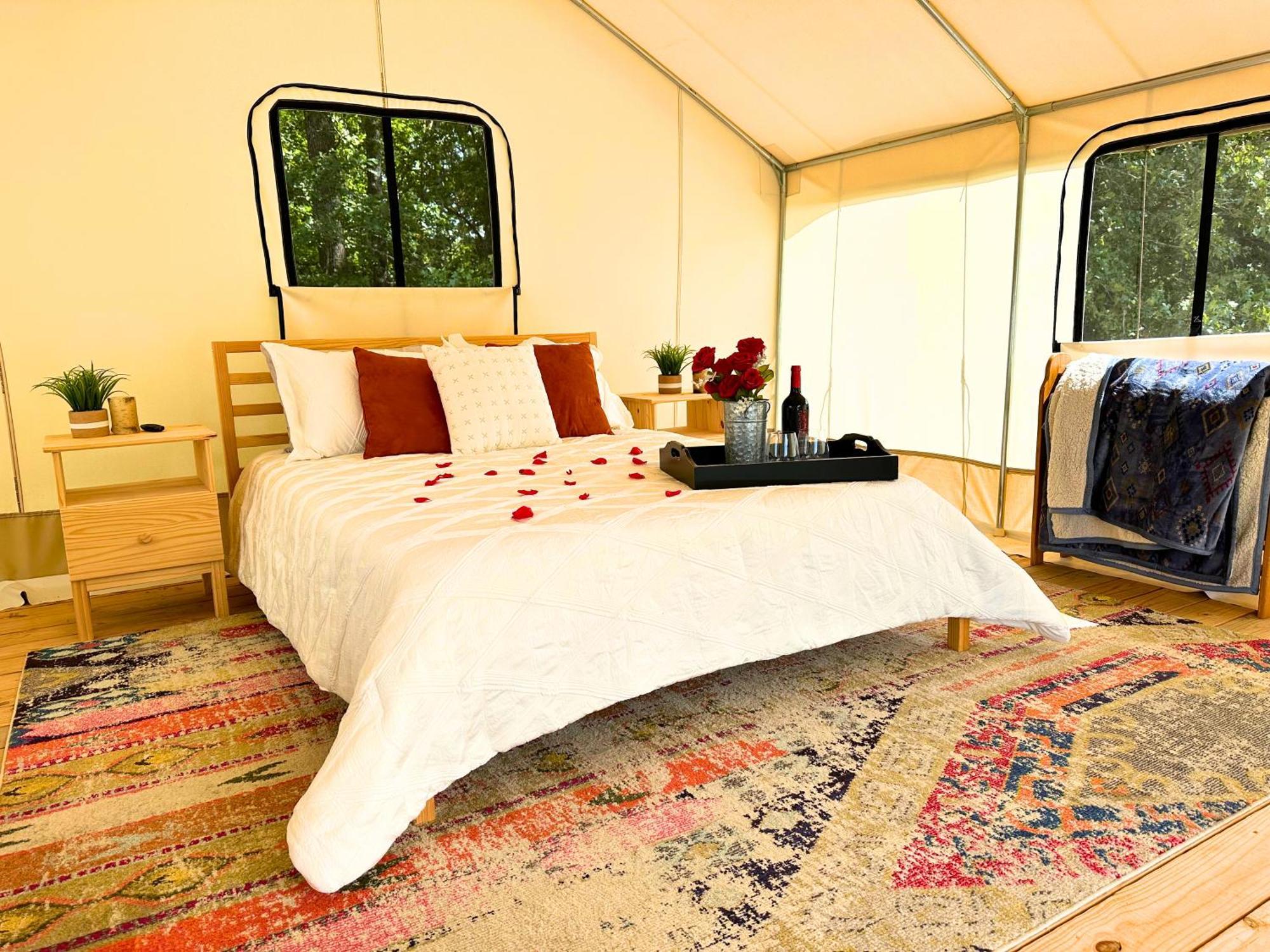 Roaring River Luxury Glamping #1 Cassville Esterno foto